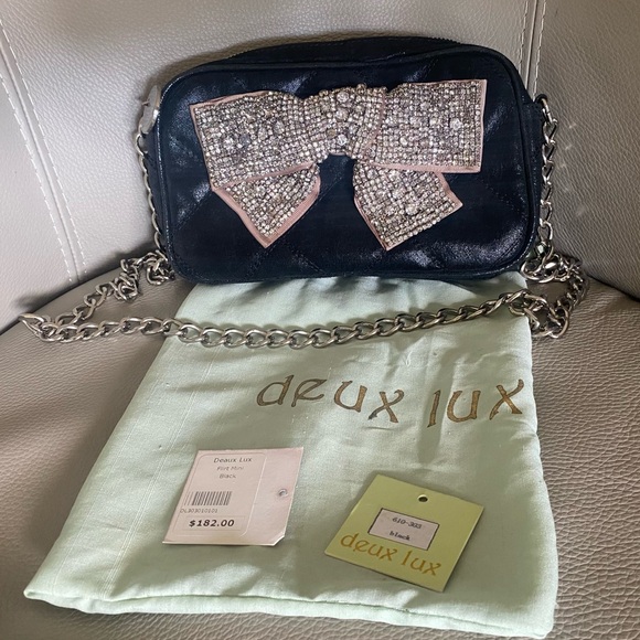 Deux Lux Elegant Black Chain Bag with Rhinestone Bow - Picture 1 of 6